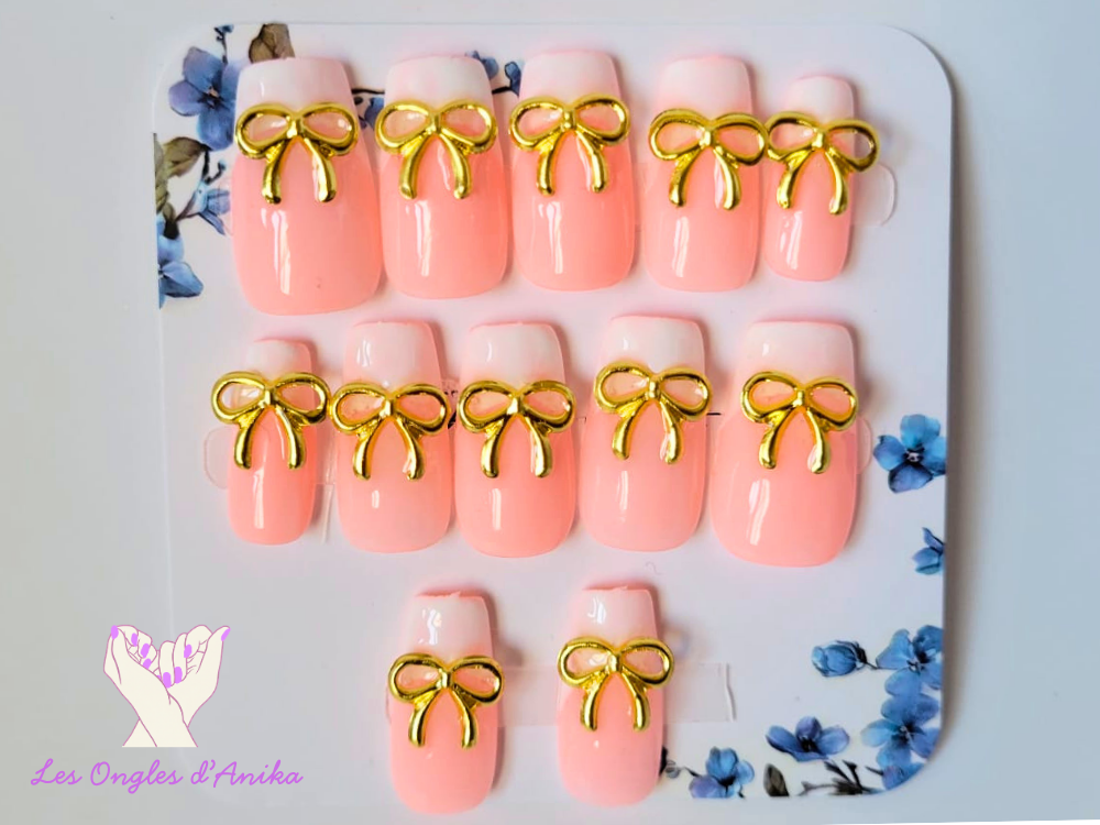 Les Ongles d'Anika: Collection Classique (C-01)